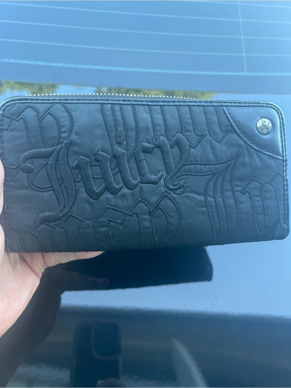 Vintage black Juicy puffy zip around wallet